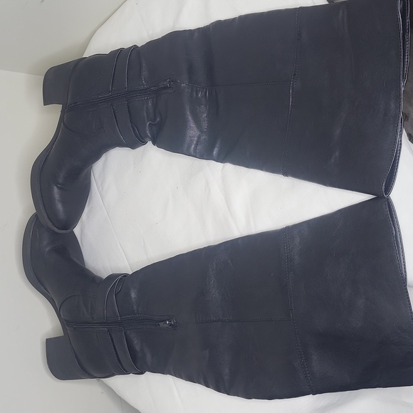 Knee High Boots - Picture 4 of 4